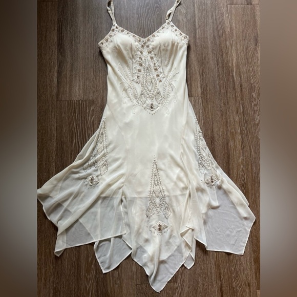 Vintage R&M Richards Fairy Handkerchief Embellished Beaded Dress - Picture 7 of 8